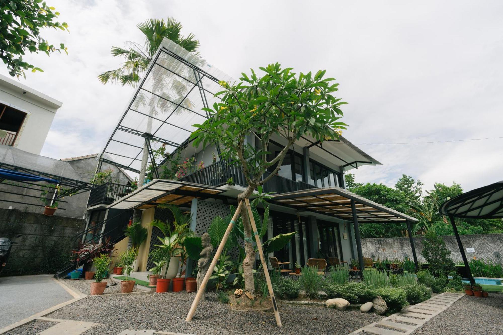 The Jungle Hostel Canggu Exterior foto