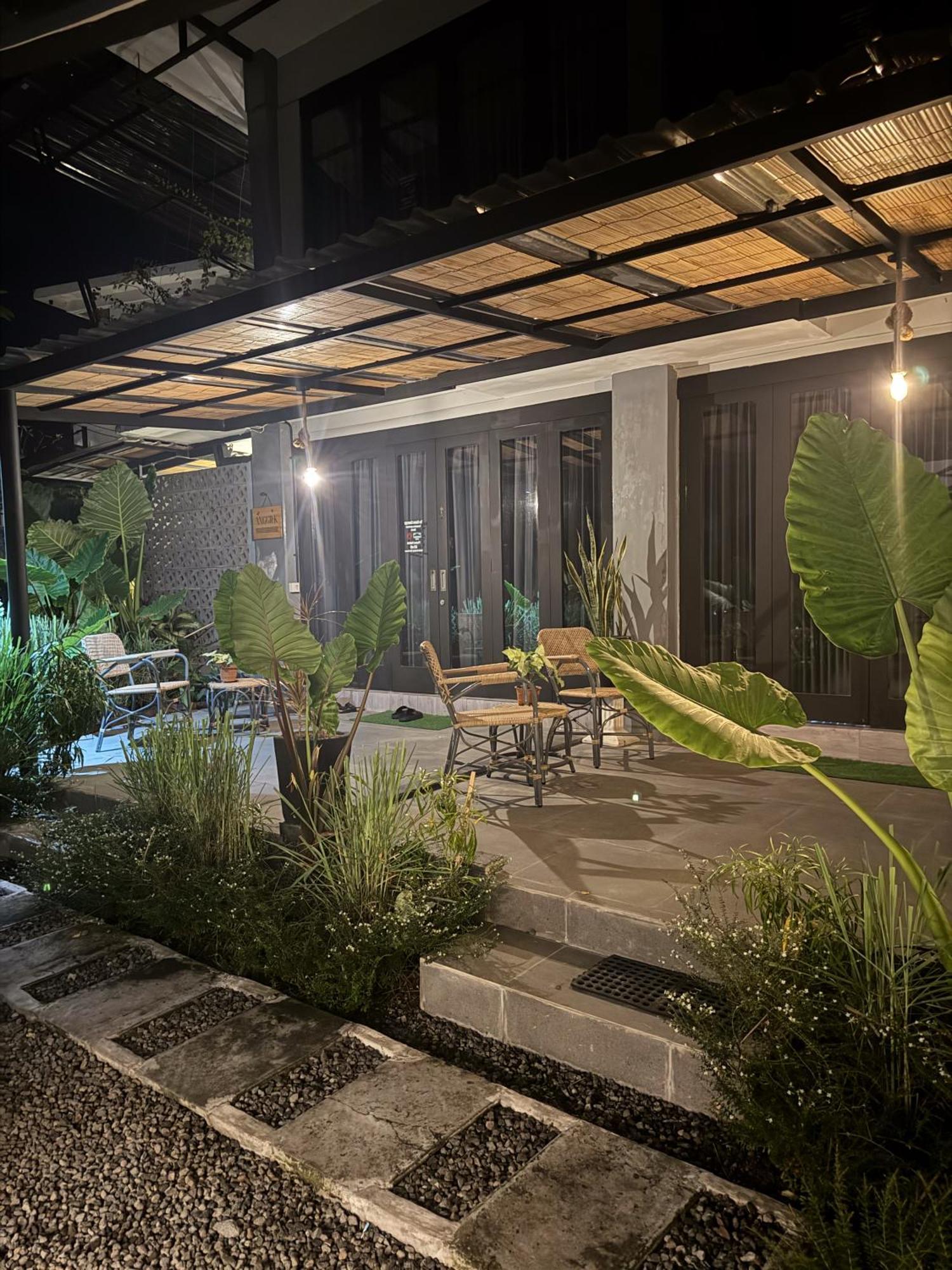 The Jungle Hostel Canggu Exterior foto